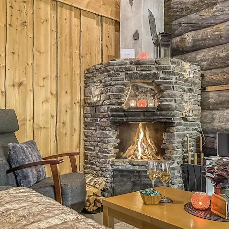 Maeentaehti B By Interhome Loma-asunnot *